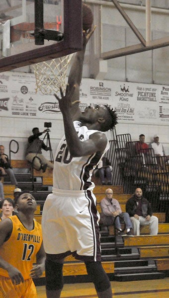 Stephane Ayangma’s 32 points and 16 rebounds in the rematch against D’Iberville helped the Tide end with a victory. Photo by Taylor Welsh.