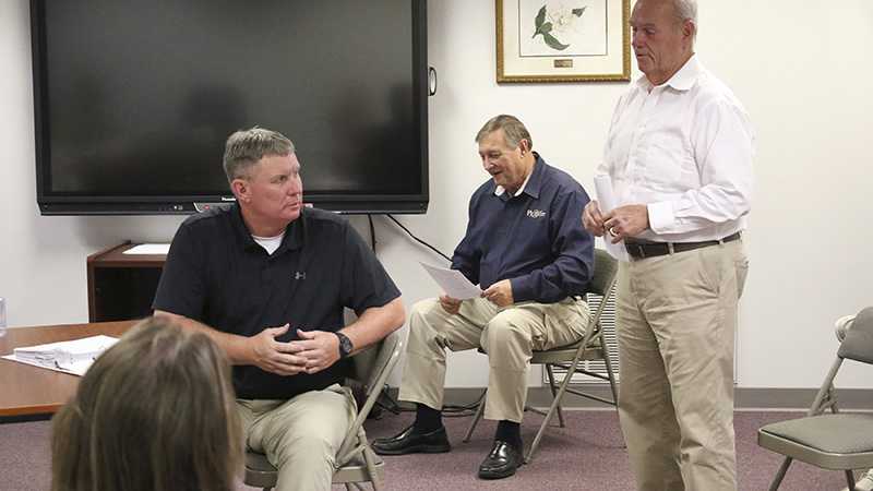 Mayor, city manager pledge to work well with Picayune School District
